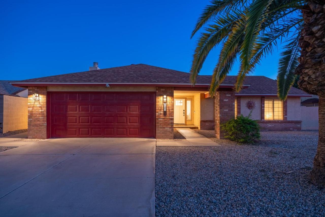 Large Pool With Diving Board, Remodeled 3Bdrm, Near State Farm Stdm And More! Peoria Exterior photo