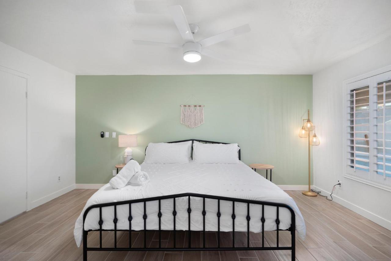Large Pool With Diving Board, Remodeled 3Bdrm, Near State Farm Stdm And More! Peoria Exterior photo