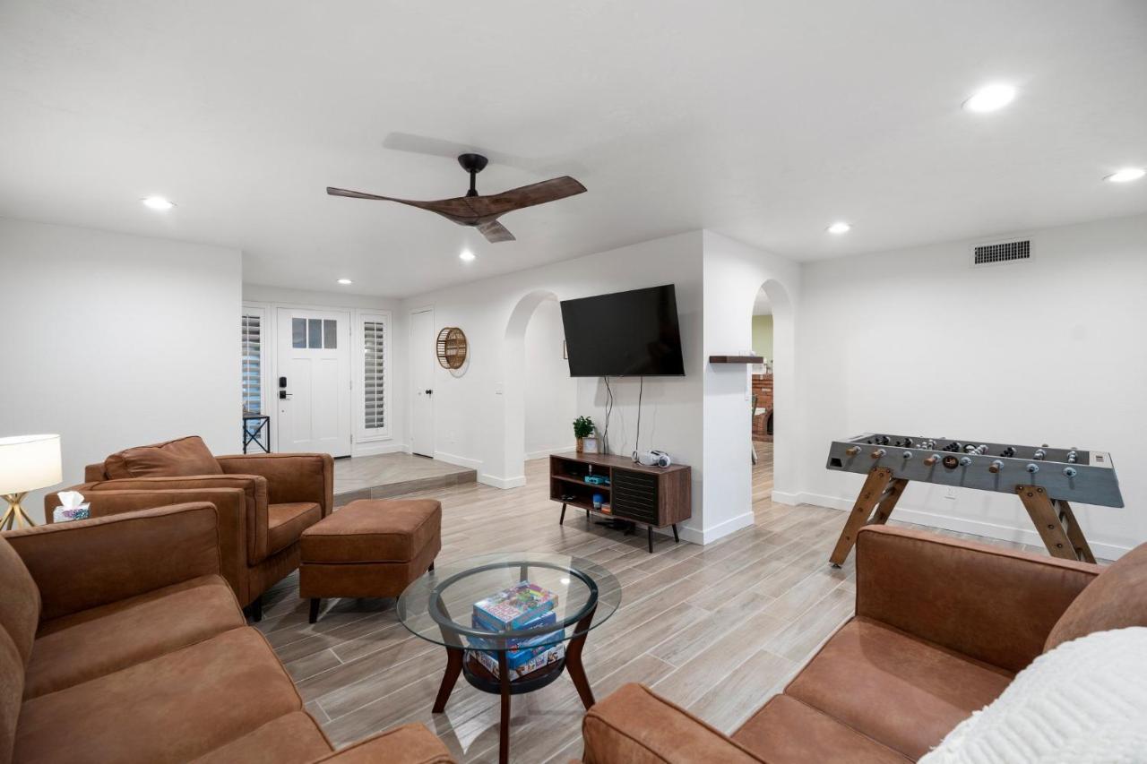 Large Pool With Diving Board, Remodeled 3Bdrm, Near State Farm Stdm And More! Peoria Exterior photo